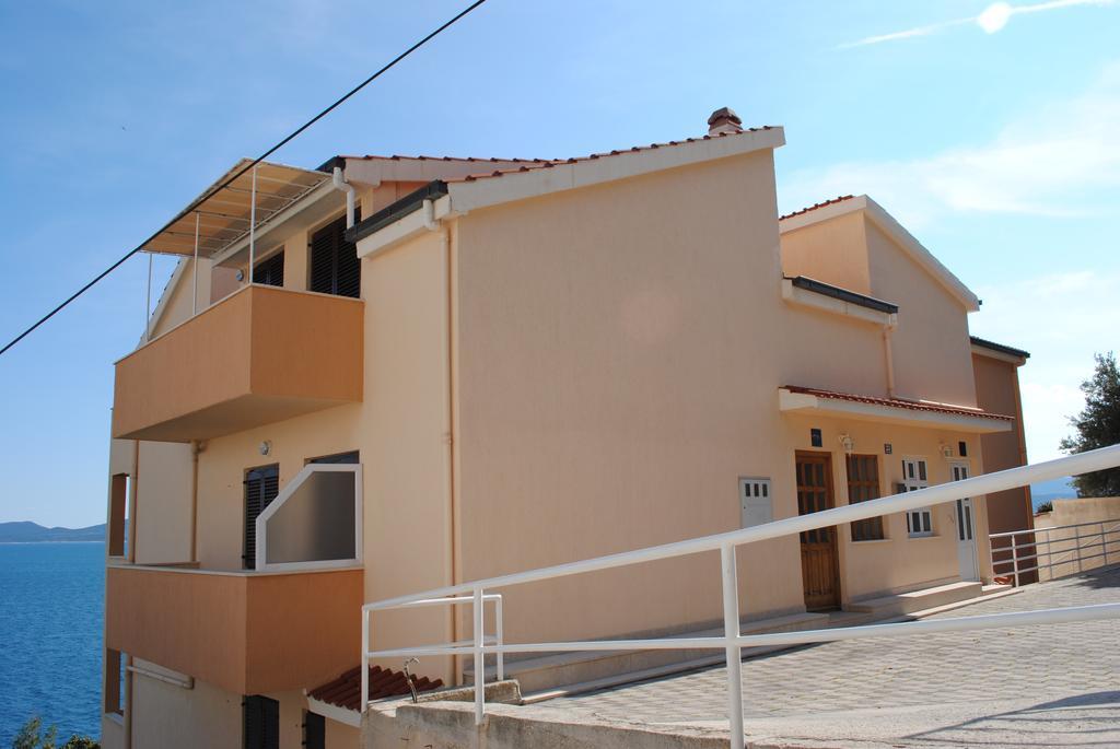 Apartment Mime Mimice Luaran gambar