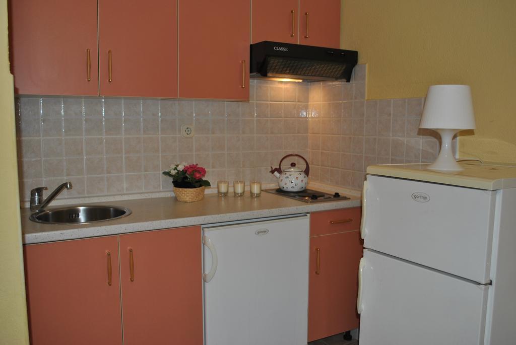 Apartment Mime Mimice Luaran gambar